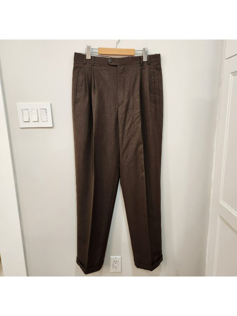 Zanella Jesse 100% Wool Dress Pants Mens 33x33 Brown Pleated Cuffed Preppy Italy